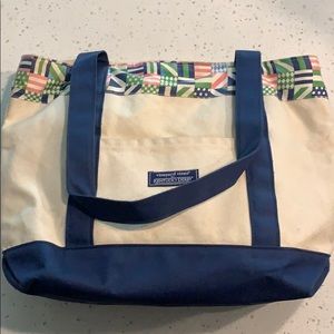Limited edition Kentucky Derby Vineyard Vines tote